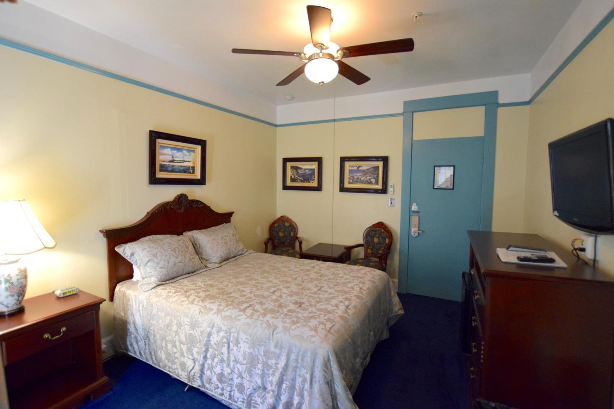 Hotel Catalina Avalon Bilik gambar